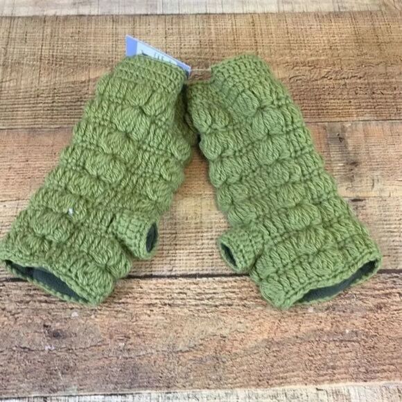 Jade Green Chunky‎ Knit Mohair Flower Handwarmer One Size - Picture 2 of 3